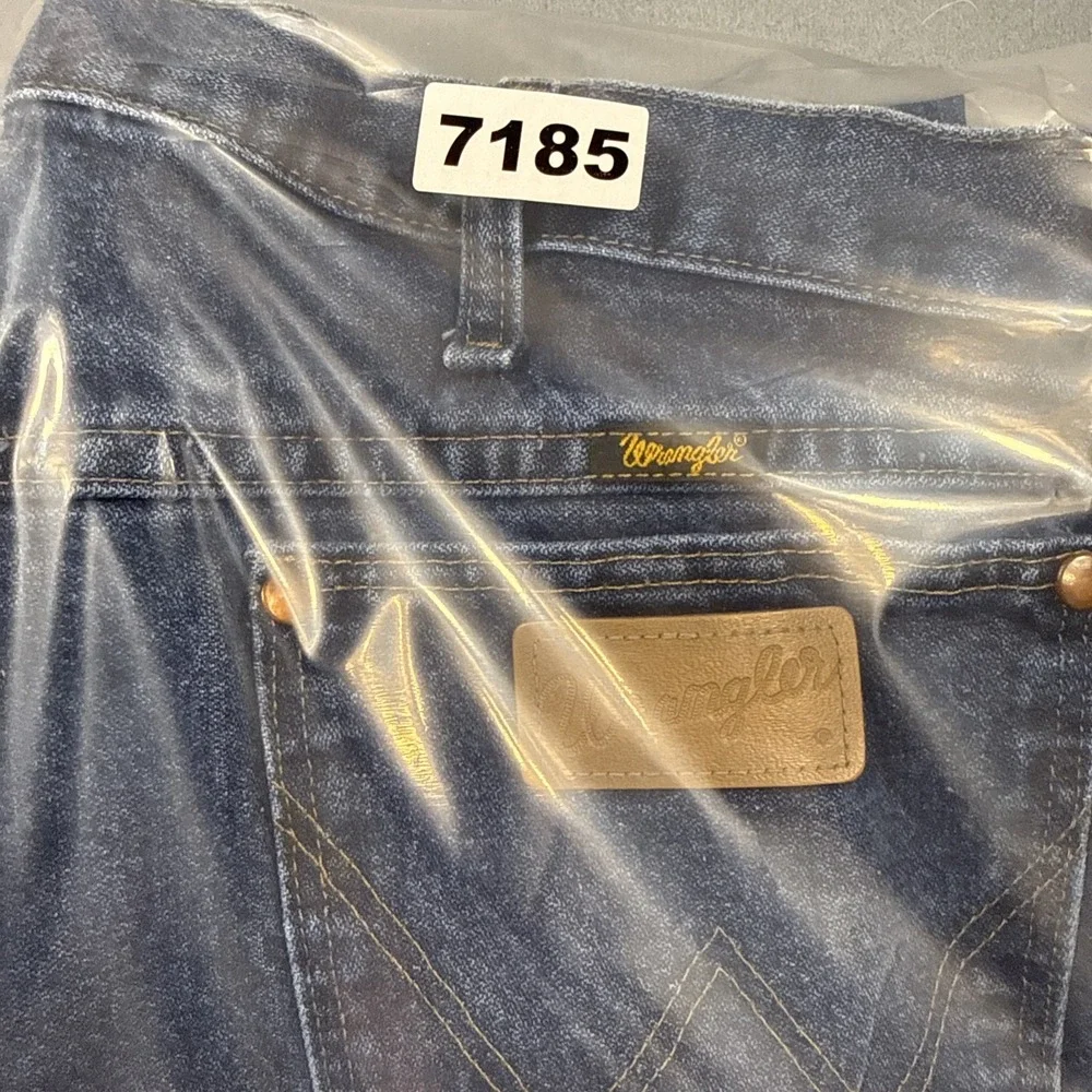 Vintage Wrangler MEN 40X30 Dark Wash Cowboy Cut Original  Denim Jeans 13MWZDD